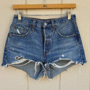 Levi's 501 Shorts Women's 25 Blue Denim Medium Wash Premium Boho Western Raw Hem